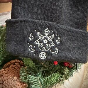 Black Knit Beanie with Embroidered Design Devil Demon Glow in Dark Unisex NEW